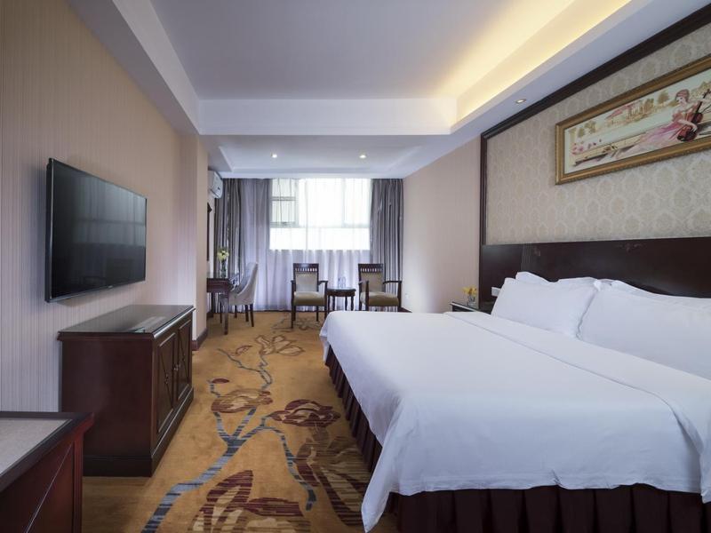 Vienna Hotel Shenzhen Shangjin Center Bagian luar foto